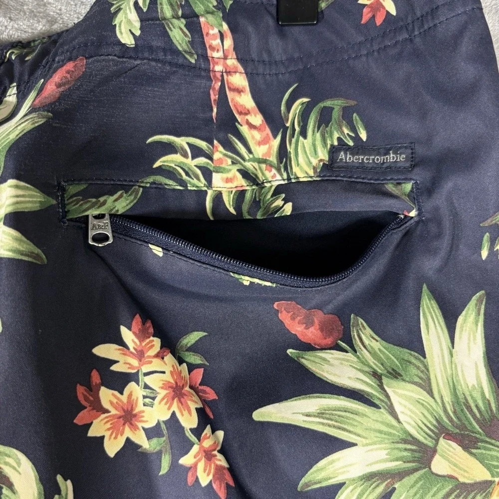 Abercrombie & Fitch Board Shorts Mens 33 Blue Hawaiian Print‎ Surfer Trunks